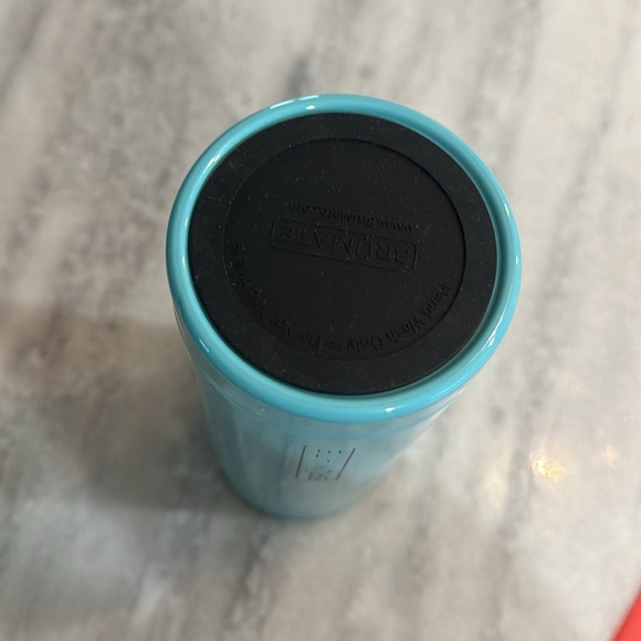 Brumate sleeve new no box - Picture 2 of 4